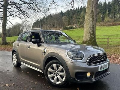 Used 2020 Mini Cooper S Classic Hatchback | £14,750 (Good price)