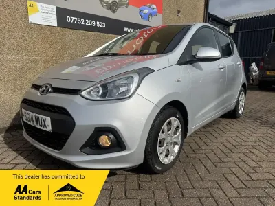 Used Hyundai i10 SE 87 HP (63 kW) 2014 Silver Hatchback