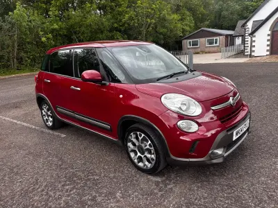 Used Fiat 500L Trekking 85 HP (62 kW) 2014 Red MPV