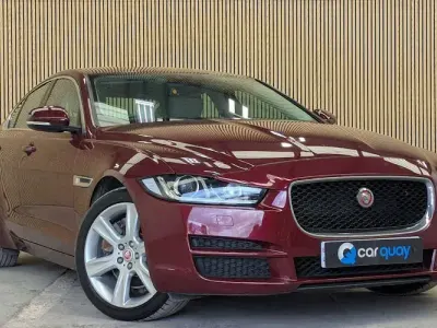 Used Jaguar XE Portfolio 241 HP (177 kW) 2015 Red Sedan