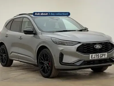 Begagnad Ford Kuga ST-Line X 183 HK (134 kW) 2025 Silver SUV
