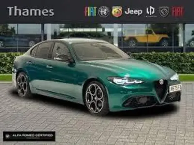 Ny Alfa Romeo Giulia 276 HK (202 kW) 2026 Röd Sedan