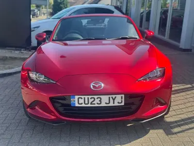 Używany Mazda MX5 Exclusive-Line 2023 Czerwony Kabriolet
