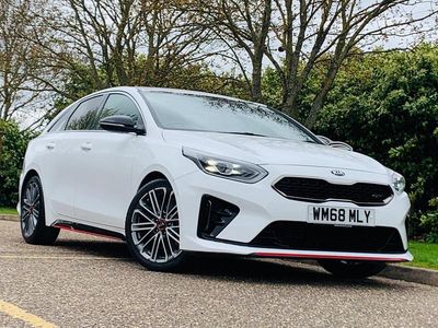 Begagnad Kia ProCeed GT 204 HK (150 kW) 2019 Vit Kombi