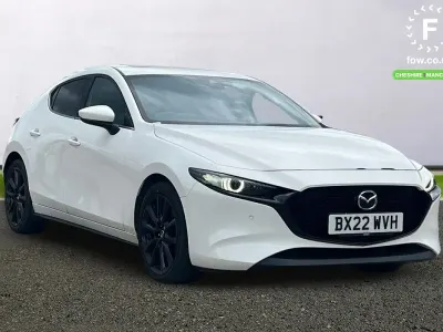 Used Mazda 3 Inclusive 186 HP (136 kW) 2022 White Hatchback