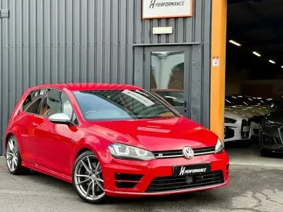 Used VW Golf VII R 300 HP (220 kW) 2016 Red Hatchback