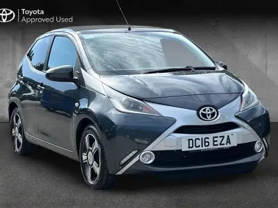 Used Toyota Aygo X-clusiv 69 HP (50 kW) 2016 Grey Hatchback