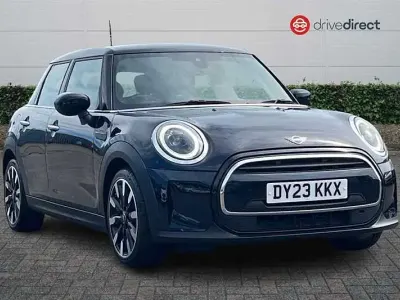 Usado Mini Cooper Exclusive 136 HP (100 kW) 2023 Azul Citadino