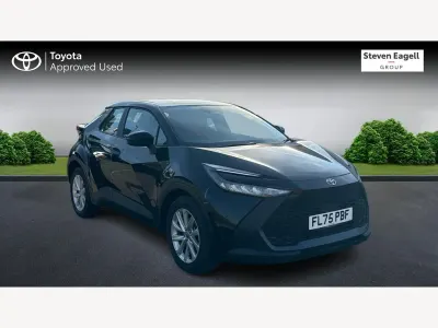 Used Toyota C-HR 140 HP (102 kW) 2025 Black SUV