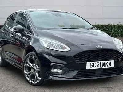 Usado Ford Fiesta ST-Line 95 CV (69 kW) 2021 Negro Utilitario