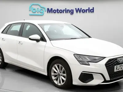 Second-hand Audi A3 Sportback 110 CP (80 kW) 2022 Alb Hatchback