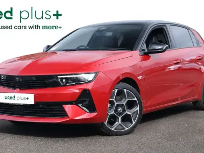Used Vauxhall Astra Ultimate 130 HP (95 kW) 2024 Red Hatchback
