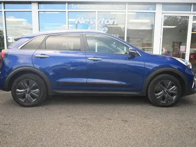 Used Kia e-Niro 147 kW (201 HP) 2021 Blue SUV