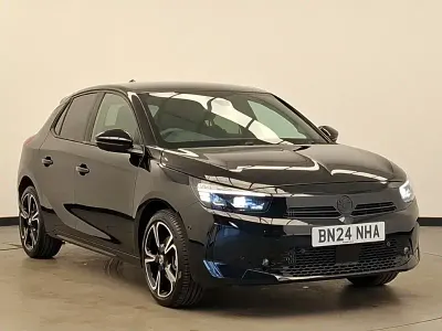 Second-hand Vauxhall Corsa Ultimate 130 CP (95 kW) 2024 Negru Hatchback