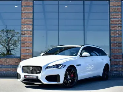 Used Jaguar XF Sportbrake S 300 HP (220 kW) 2019 White Estate