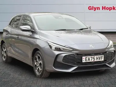 Usado MG MG3 Trophy 194 HP (142 kW) 2025 Cinzento Citadino