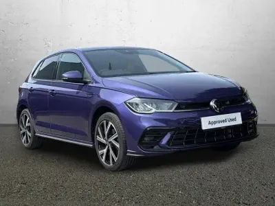 Used VW Polo R-line 110 HP (80 kW) 2023 Mauve/purple Hatchback