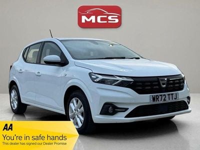 Used Dacia Sandero Comfort 91 HP (66 kW) 2022 White Hatchback