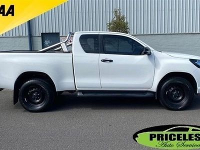 used Toyota HiLux 2.4 ACTIVE 4WD D 4D ECB 148 BHP