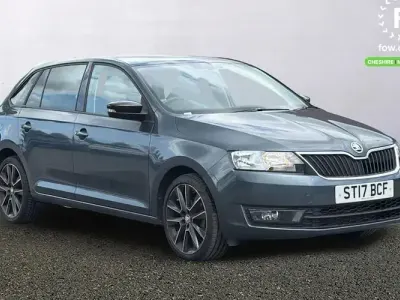 Begagnad Skoda Rapid Sport 110 HK (80 kW) 2016 Grå Halvkombi