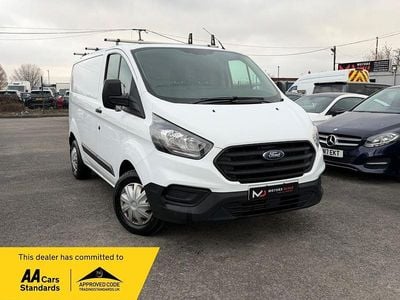 White Used 2018 Ford Transit Custom Van | £10,495 (Good price)