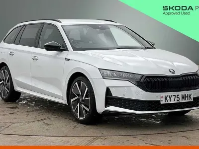 Used Skoda Octavia SportLine 147 HP (108 kW) 2025 Moon white metallic Estate