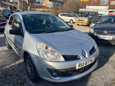 Silver Used 2009 Renault Clio II Extreme Hatchback | £1,395 (Fair price)