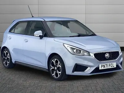 Used MG MG3 Exclusive 106 HP (77 kW) 2021 Silver Hatchback