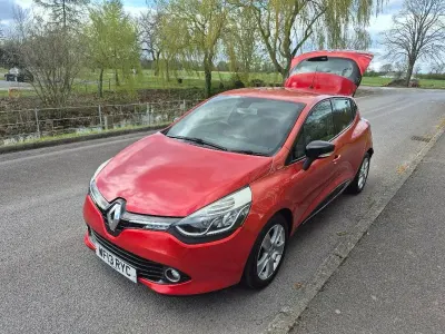 Used Renault Clio Dynamique 2013 Red Hatchback