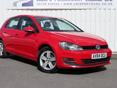 Usado VW Golf VII Match 2014 Rojo Utilitario
