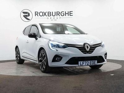 Used Renault Clio V Techno 145 HP (106 kW) 2022 White Hatchback