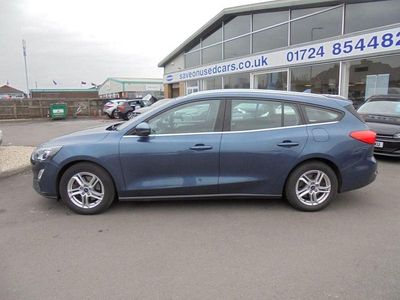 Used Ford Focus Zetec 120 HP (88 kW) 2022 Blue Estate
