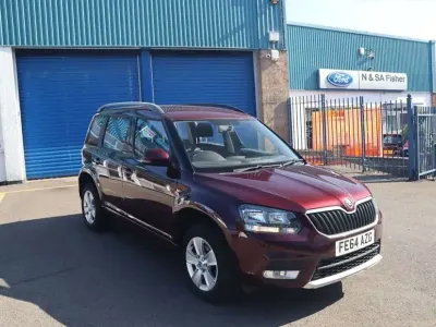 Used Skoda Yeti 110 HP (80 kW) 2014 Maroon SUV