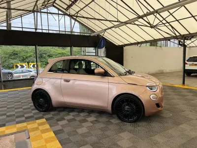 Used Fiat 500e La Prima 69 kW (95 HP) 2022 Hatchback