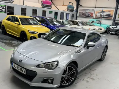 Usado Subaru BRZ 200 CV (147 kW) 2016 Plateado Coupe