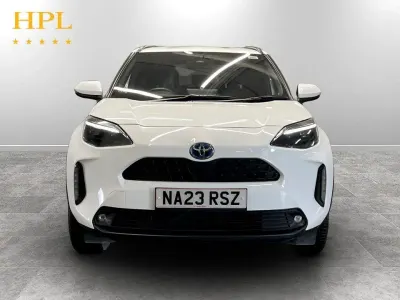 Used Toyota Yaris Cross Design 116 HP (85 kW) 2023 White SUV