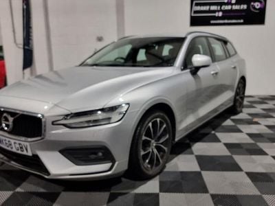 Silver Used 2018 Volvo V60 Momentum Estate | £12,499 (Fair price)