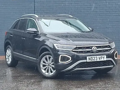 Used VW T-Roc Style 110 HP (80 kW) 2023 Black SUV