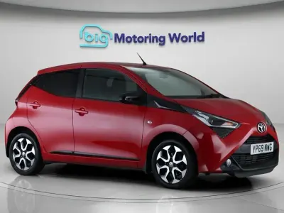 Used Toyota Aygo Trend 72 HP (52 kW) 2019 Red Hatchback