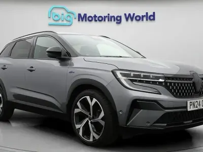 Used Renault Austral Techno Esprit Alpine 200 HP (147 kW) 2024 Grey/black SUV