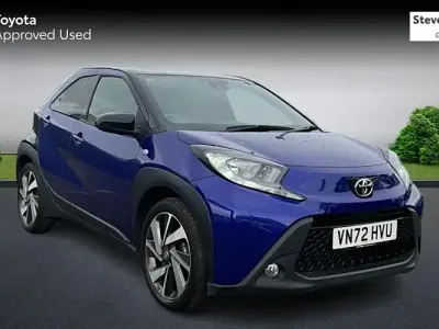 Used Toyota Aygo X 72 HP (52 kW) 2022 Blue SUV