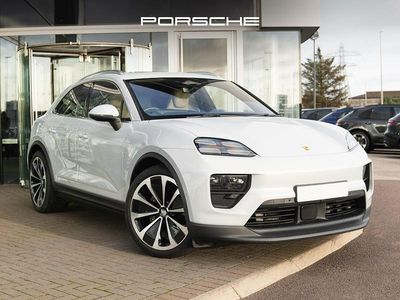Grey Used 2024 Porsche Macan SUV | £75,990 (Expensive)