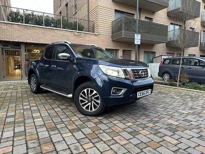 Blue Used 2016 Nissan Navara Tekna Pickup | £9,295 (Super price)
