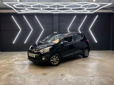 Used Hyundai i10 Premium 67 HP (49 kW) 2015 Black Hatchback