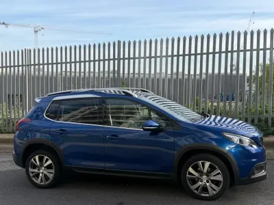 Usado Peugeot 2008 Allure Premium 2019 Azul SUV