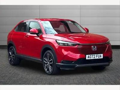 Used Honda HR-V Elegance 129 HP (94 kW) 2022 Crystal red SUV
