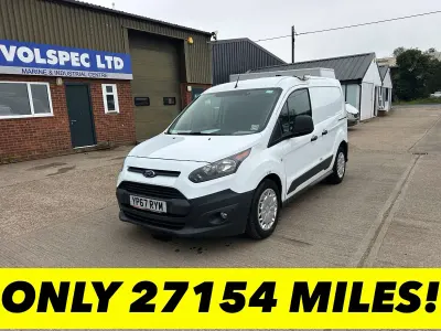 Used Ford Transit Connect 100 HP (73 kW) 2017 White MPV
