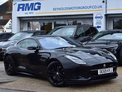 Usado Jaguar F-Type R-Dynamic 381 HP (280 kW) 2019 Preto Coupé