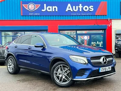 Used Mercedes GLC220 AMG line 2018 Blue SUV