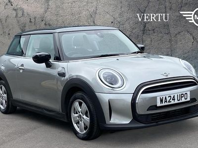Begagnad Mini Cooper Classic 136 HK (100 kW) 2022 Halvkombi